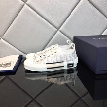 Load image into Gallery viewer, D i o r sneakers