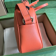 Load image into Gallery viewer, G u c c I orange soho