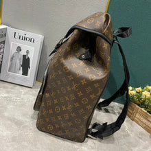 Load image into Gallery viewer, L v backpack 32*40*19 cm.