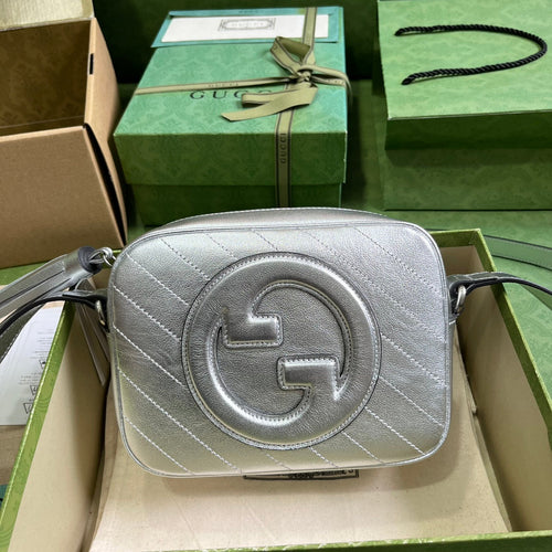 G u c c i silver soho