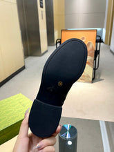 Load image into Gallery viewer, G u c c i boots