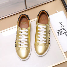 Load image into Gallery viewer, G I V E N C H Y - Sneaker (Gold)