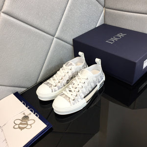 D i o r sneakers