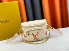 Load image into Gallery viewer, L V  Mini Bumbag 17*12*9.5cm