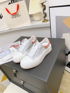 A L E X A N D E R - M c Q U E E N - 2-Tone Sneakers (Light Pink)