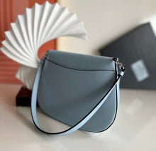 Load image into Gallery viewer, P r a d a blue23cm