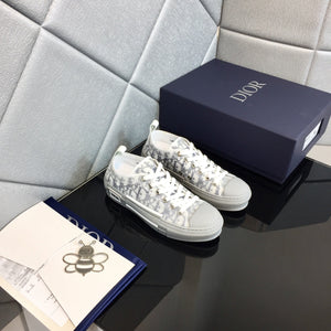 D i o r sneakers