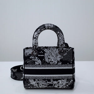 Lady D i o r 24cm