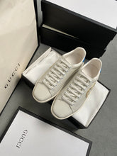 Load image into Gallery viewer, G U C C I - Sneaker (White/Gold/Blue)