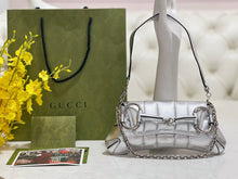 Load image into Gallery viewer, G u c c i silver27*11.5*5cm