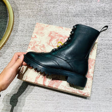 Load image into Gallery viewer, CD - Black Boots