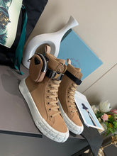 Load image into Gallery viewer, P R A D A - Package Shoe Tan (Mens &amp; Womens)
