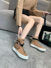 Load image into Gallery viewer, P R A D A - Package Shoe Tan (Mens &amp; Womens)