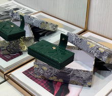 Load image into Gallery viewer, D I O R - Organ Card Holder 10.5cm (Emerald)