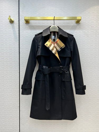B u r b e r r y coat