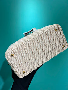 P r a d a white 26cm*18cm*11.5cm