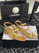Load image into Gallery viewer, C H A N E L heels