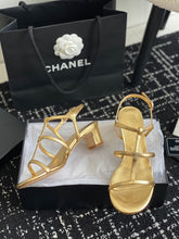 Load image into Gallery viewer, C H A N E L heels