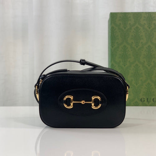 G u c c i cross body