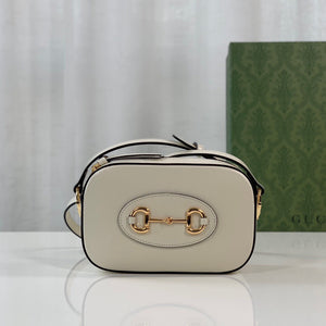 G u c c i cross body