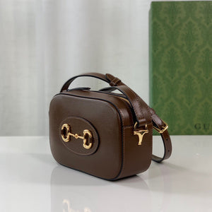 G u c c i cross body