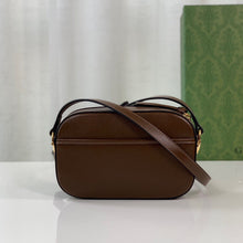 Load image into Gallery viewer, G u c c i cross body