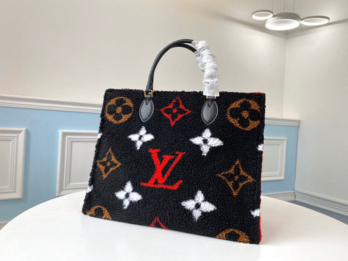 L v teddy tote 41.0 x 34.0 x 19.0 cm