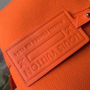 L v orange travel