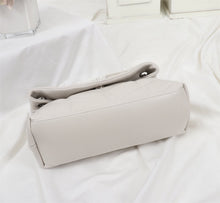Load image into Gallery viewer, LOULOU PUFFER white