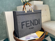 Load image into Gallery viewer, Fendi