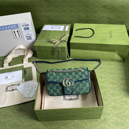 G u c c i green 22cm