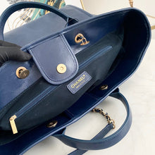 Load image into Gallery viewer, Chanel tote blue