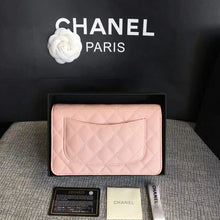 Load image into Gallery viewer, Chanel 19x12 cm