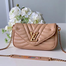 Load image into Gallery viewer, Lv heart