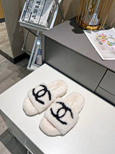 Load image into Gallery viewer, C h a n e l slippers w