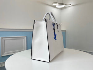 Lv tote white