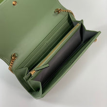 Load image into Gallery viewer, G u c c i crossbody