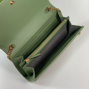 G u c c i crossbody