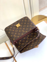 Load image into Gallery viewer, Lv monogram x