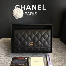 Load image into Gallery viewer, Chanel 19x12 cm