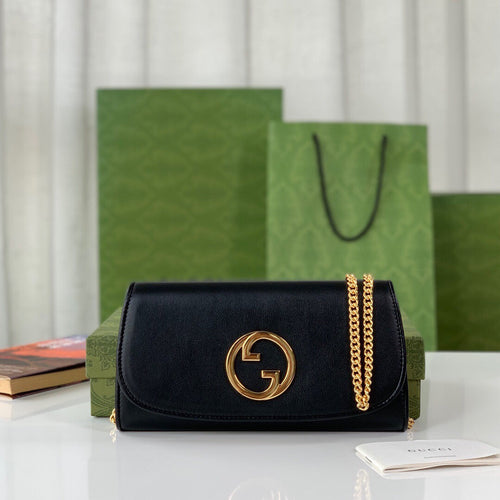 G u c c i crossbody