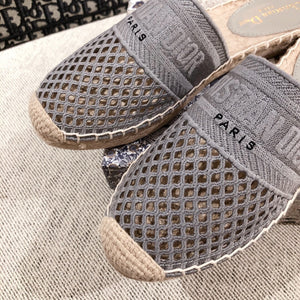 D i o r slides gray