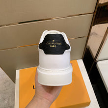 Load image into Gallery viewer, Lv new sneakers