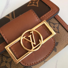 Load image into Gallery viewer, L v wallet Size:12*9.5*3.5 cm
