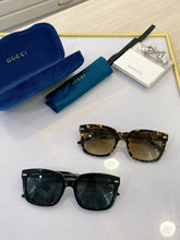 Load image into Gallery viewer, Gucci sunglasses