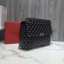 Load image into Gallery viewer, Valentino Rockstud