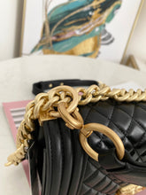Load image into Gallery viewer, Cha boy black /gold