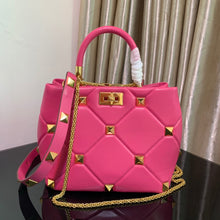 Load image into Gallery viewer, V a l e n t I n o pink 25cm