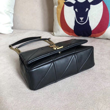 Load image into Gallery viewer, Ysl Jamie 20 cm