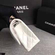 Load image into Gallery viewer, Chanel patient gold 30cm